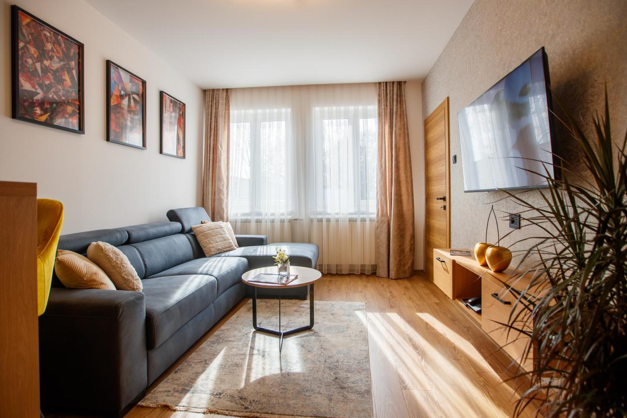 Garni Hotel Royal Crown Σουμπότικα Εξωτερικό φωτογραφία